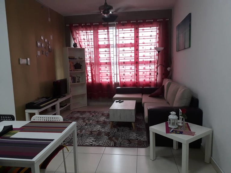 Hajjah Aishah Homestay Dbayu - 