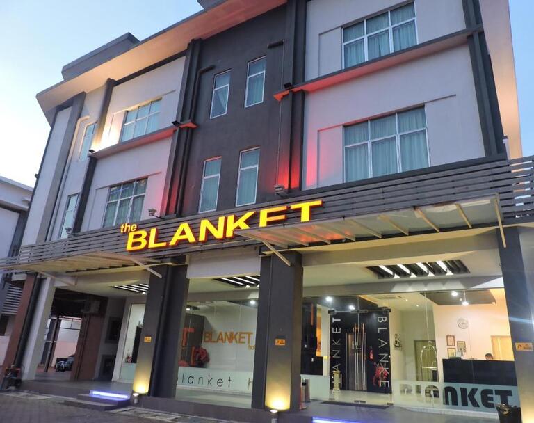 Featured image of The Blanket Hotel