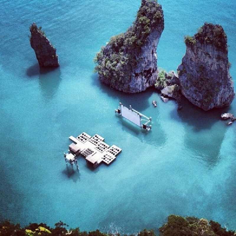 Floating Cinema at Thailand Featured Image